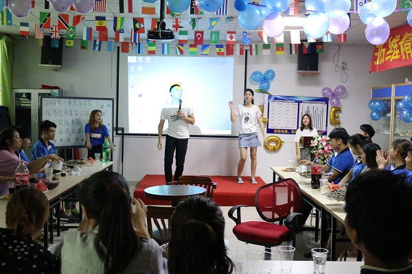 手板模型厂生日会