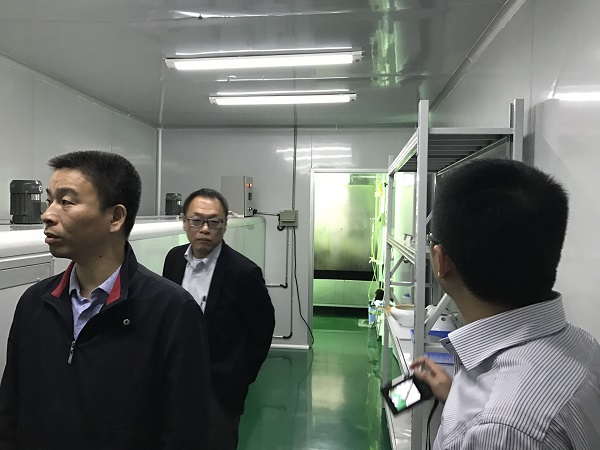 参观医用手板厂