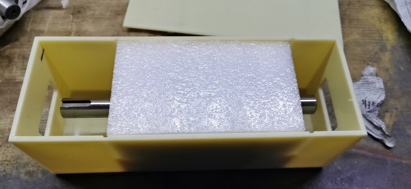 口罩机滚花轴打包