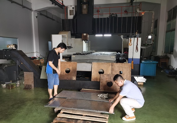 深圳手板制作厂马扎克设备